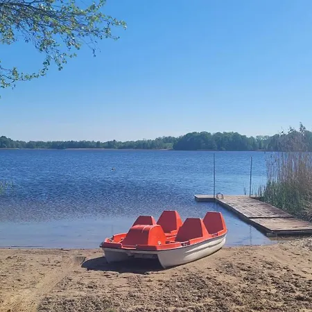 Nad Jeziorem Alicja, Apartment Giże